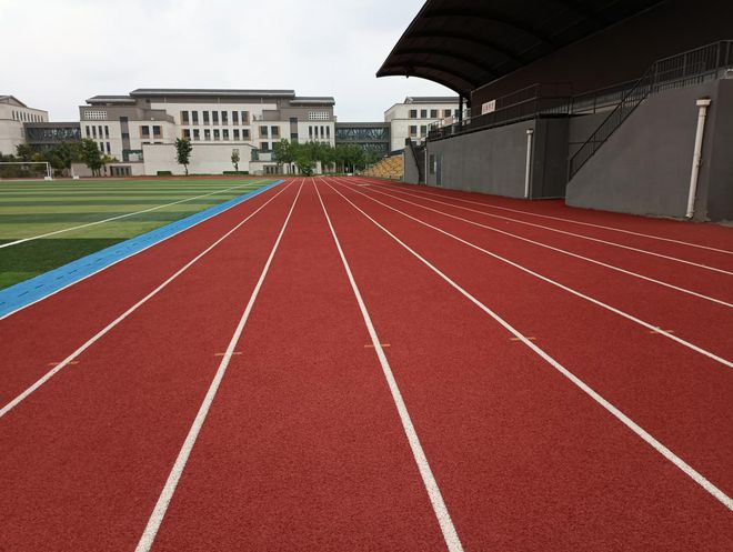 天博体育官方平台入口塑胶跑道施工流程丨学校塑胶跑道的标准尺寸是多少？(图3)