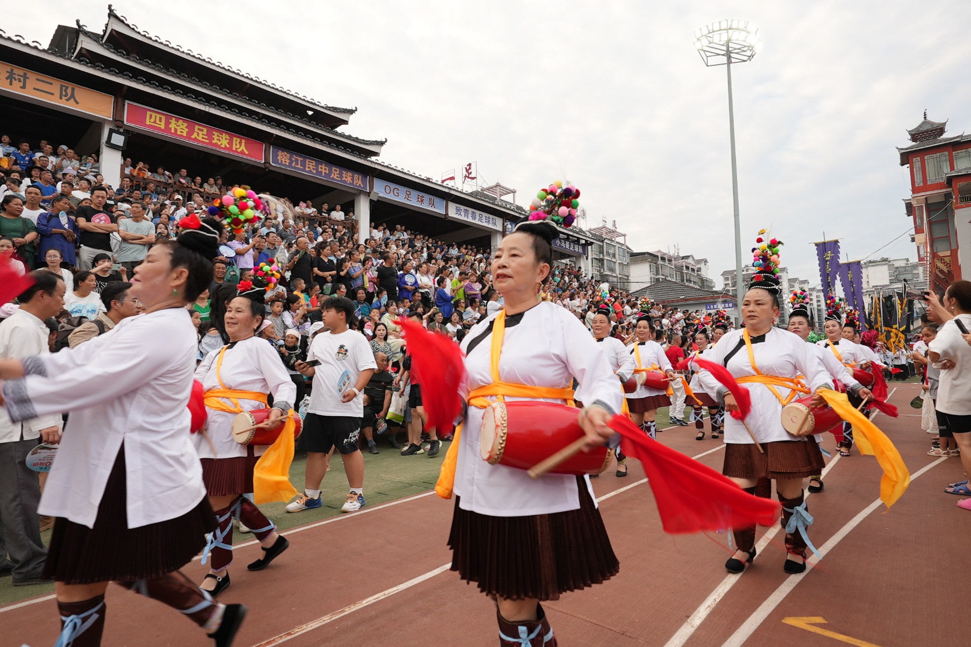 天博体育官方平台入口神奇“村超”：踢向山外的一记“世界波”(图1)